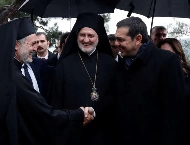 Ο Α.Τσίπρας έφτασε στη Θεολογική Σχολή της Χάλκης: Ο Ρ.Τ.Ερντογάν την χρησιμοποιεί ως «δόλωμα» για να «πάρει» την Θράκη